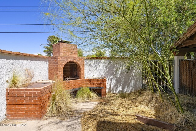 601 N Sahuara Ave, Tucson, AZ 85711 - view of patio / terrace featuring fence