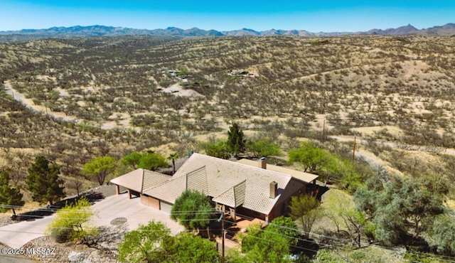 bird's eye view with a mountain view