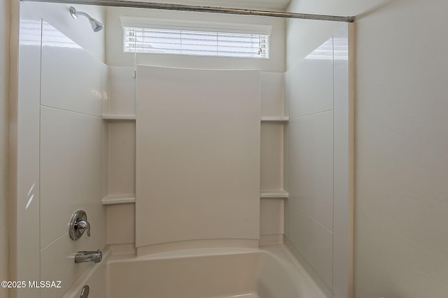 full bath with bathtub / shower combination
