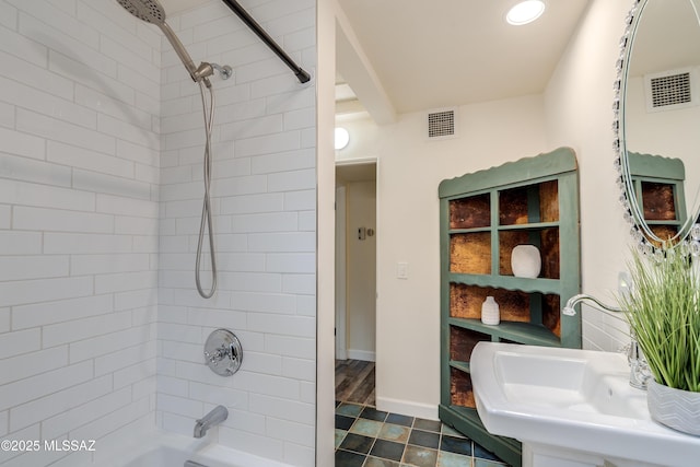 38 N Irving Ave, Tucson, AZ 85711 - full bath with shower / bathtub combination, visible vents, and a sink