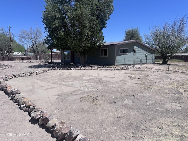 419 N Miller Ln, Saint David, AZ 85630 - view of front of house with fence