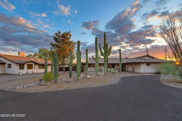 901 W Las Lomitas Rd, Tucson, AZ 85704 - view of front of house with stucco siding