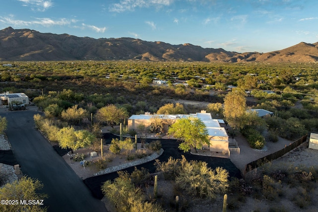 drone / aerial view with a mountain view