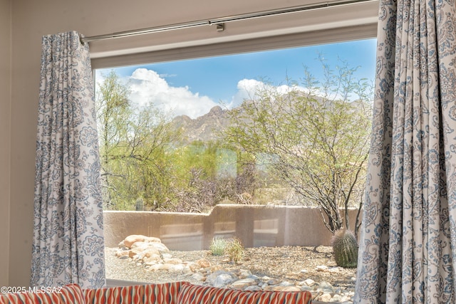 6261 N Placita De Rojelio, Tucson, AZ 85718 - detailed view of a mountain view