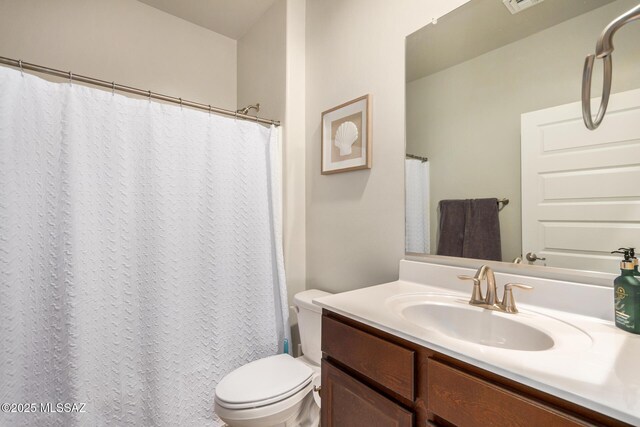 17949 S Whispering Glen Path, Sahuarita, AZ 85629 - full bathroom featuring toilet, vanity, and a shower with curtain