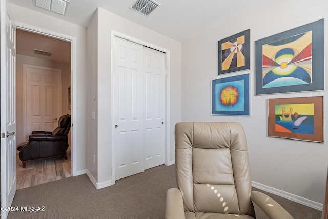 21372 E Charmaine Rd, Red Rock, AZ 85145 - sitting room with carpet, visible vents, and baseboards