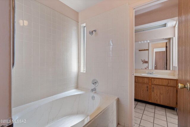 2991 W Basil Pl, Tucson, AZ 85741 - laundry room featuring washing machine and clothes dryer and baseboards
