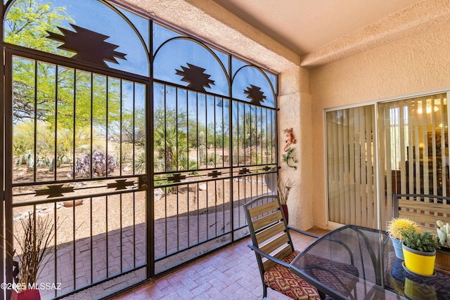 14227 N Willow Bend Dr, Oro Valley, AZ 85755 - sunroom with plenty of natural light and outdoor dining space