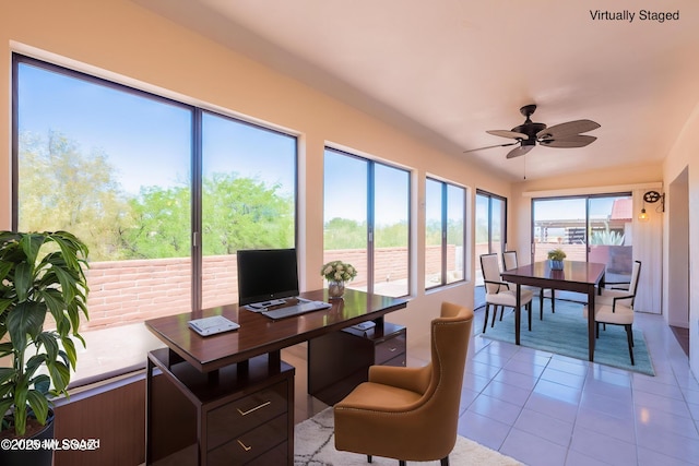 912 S Las Lomas Cir, Green Valley, AZ 85614 - view of sunroom / solarium