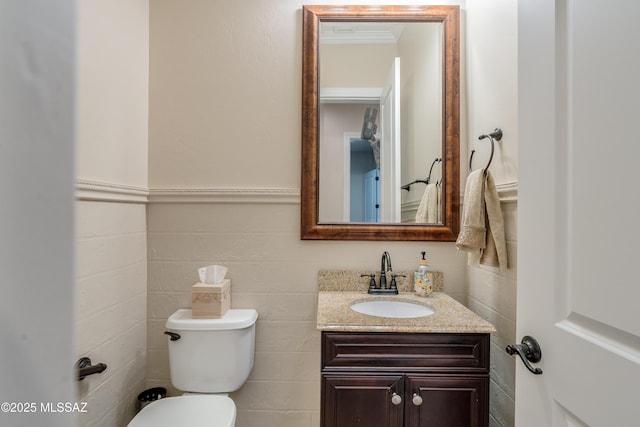 36330 S Desert Sun Dr, Tucson, AZ 85739 - bathroom featuring crown molding, toilet, and vanity