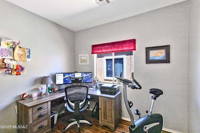 14472 S Camino Tierra Monte, Sahuarita, AZ 85629 - home office featuring wood finished floors and baseboards