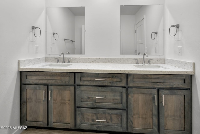 172 Vereda Cabrilla Ln, Rio Rico, AZ 85648 - bathroom with double vanity and a sink