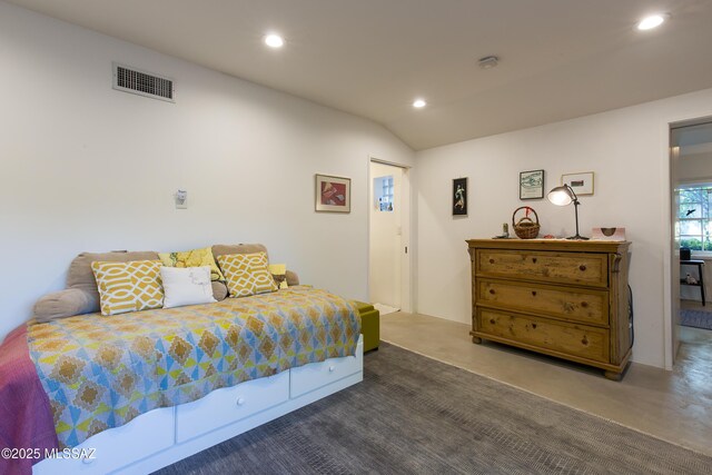 2626 E 4th St, Tucson, AZ 85716 - bedroom featuring recessed lighting and visible vents