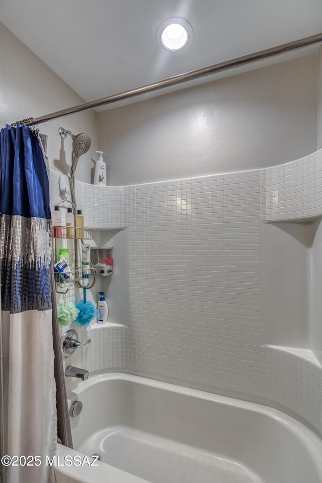 12100 E Ryscott Cir, Vail, AZ 85641 - full bathroom featuring shower / bath combo