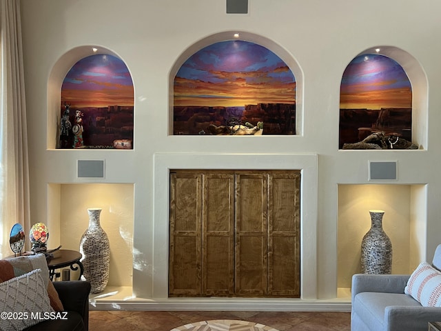 view of tiled foyer entrance