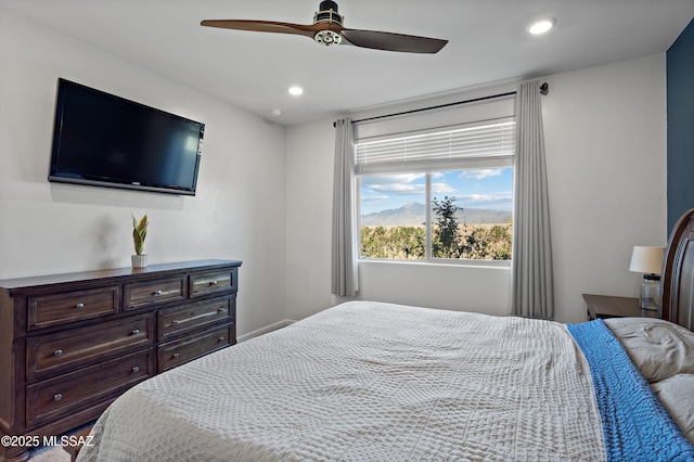 10337 S Pantano Knolls Dr, Vail, AZ 85641 - bedroom with baseboards, ceiling fan, and recessed lighting