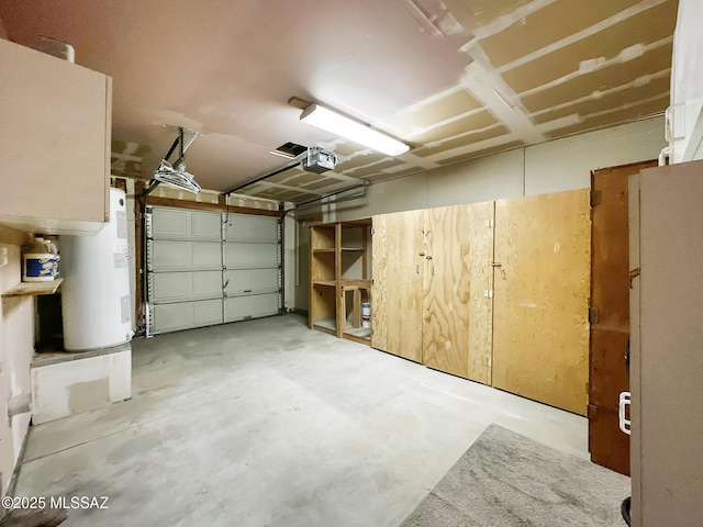 10084 E Bryonwood Ln, Tucson, AZ 85730 - garage with water heater and a garage door opener