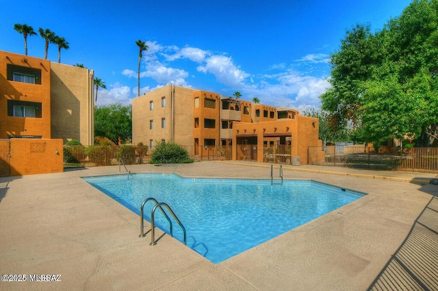pool with fence