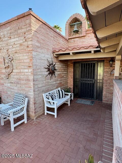 215 E Los Rincones, Green Valley, AZ 85614 - view of patio