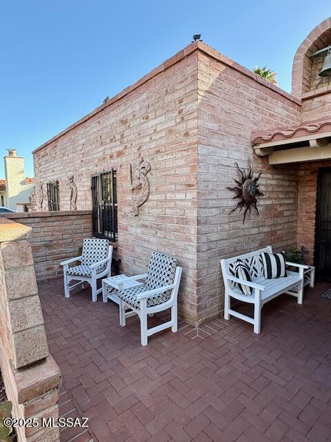 215 E Los Rincones, Green Valley, AZ 85614 - view of patio / terrace
