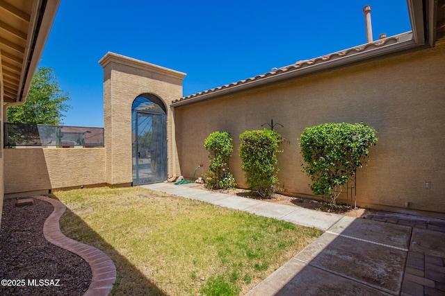 2436 E Desert Pueblo Pass, Green Valley, AZ 85614 - view of yard with fence