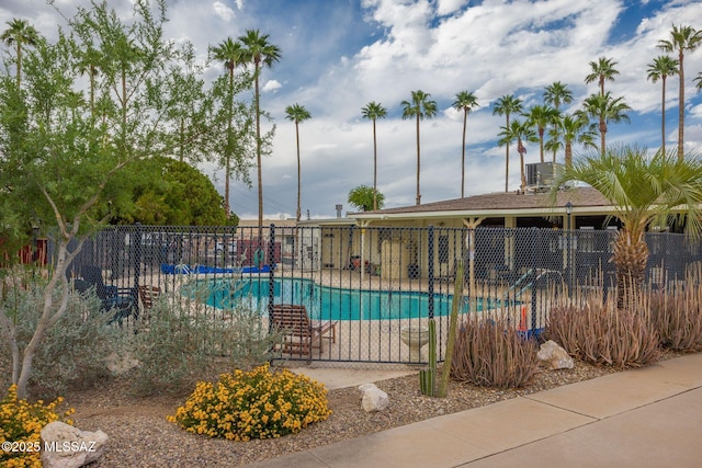 390 N Silverbell Rd, Tucson, AZ 85745 - community pool featuring fence