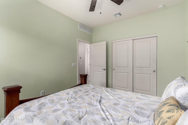 7688 S Via Perfecta, Tucson, AZ 85756 - bedroom featuring a closet and a ceiling fan