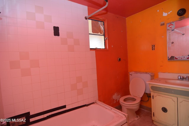 full bathroom with toilet, washtub / shower combination, and vanity