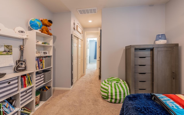10199 S Pantano Knolls Dr, Vail, AZ 85641 - bedroom with baseboards, light carpet, and visible vents