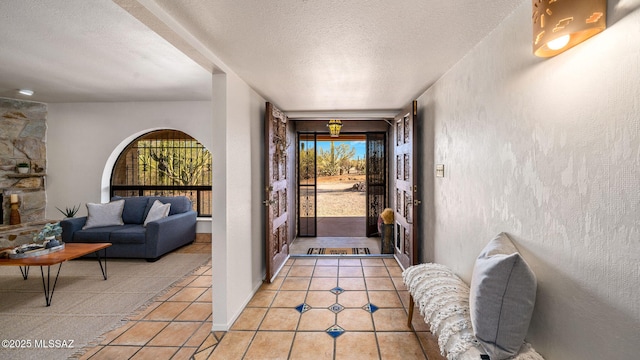 900 N Camino Del Codorniz, Tucson, AZ 85749 - property entrance