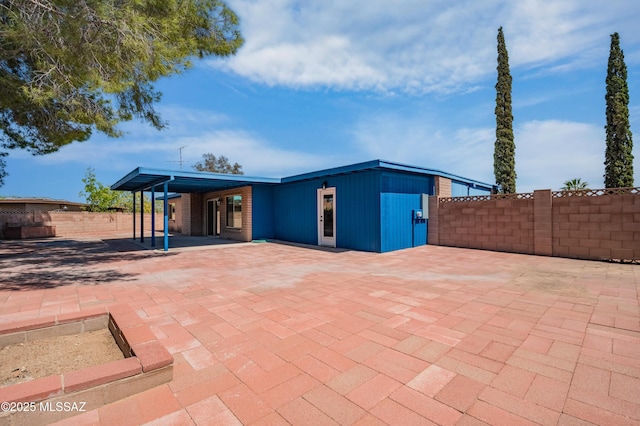 7555 E 25th St, Tucson, AZ 85710 - exterior space featuring fence