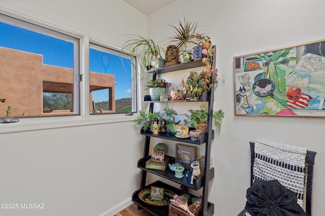 1408 W Kandy Ct, Tucson, AZ 85745 - detailed view of baseboards