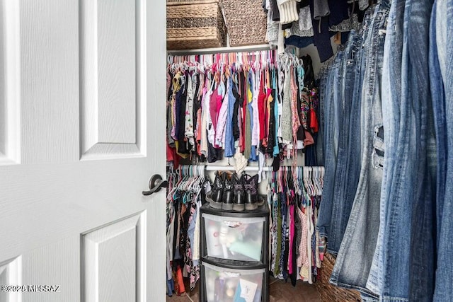 630 E Racine Pl, Casa Grande, AZ 85122 - view of spacious closet