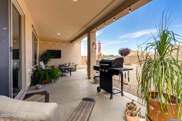 7084 W Cliff Spring Trl, Marana, AZ 85658 - view of patio / terrace with area for grilling