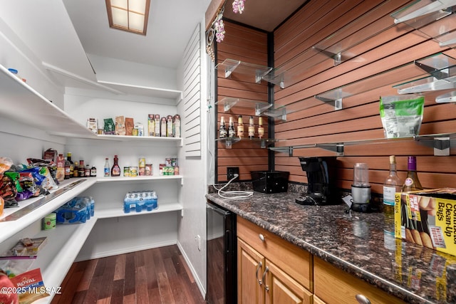 1330 W Panorama Rd, Tucson, AZ 85704 - storage area featuring wine cooler