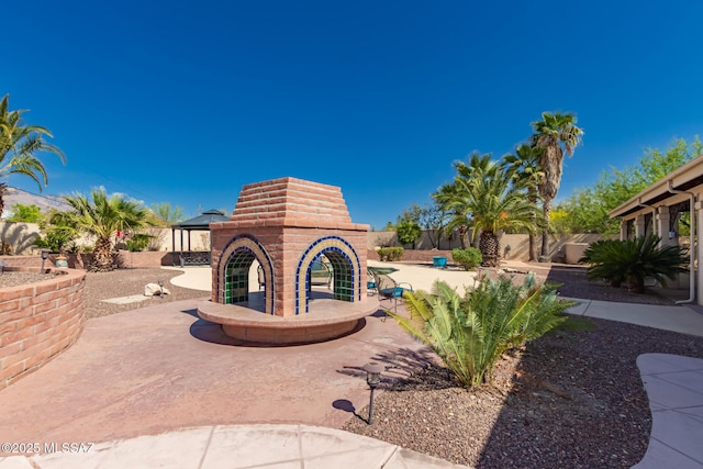 1330 W Panorama Rd, Tucson, AZ 85704 - exterior space with a patio and fence