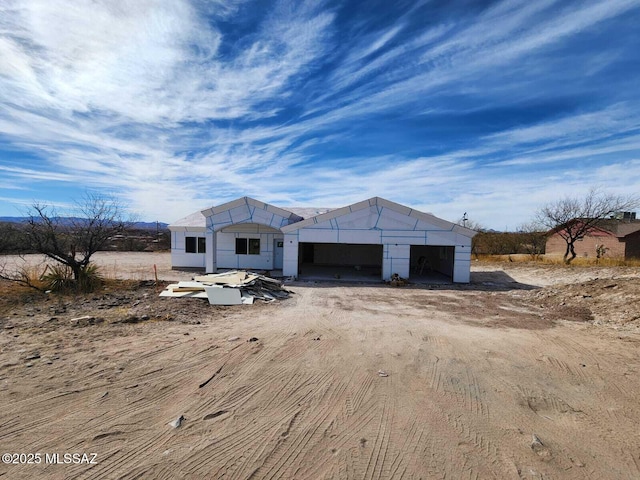 view of front of house with an attached garage