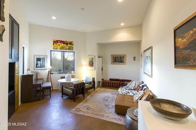 4519 N Camino Kino, Tucson, AZ 85718 - living area featuring concrete floors and recessed lighting