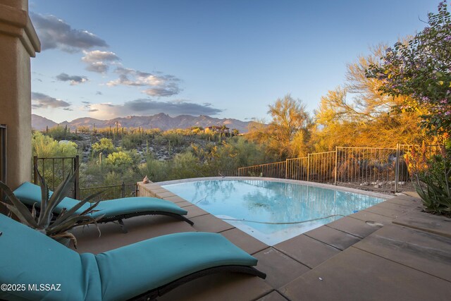 4519 N Camino Kino, Tucson, AZ 85718 - view of pool featuring a mountain view