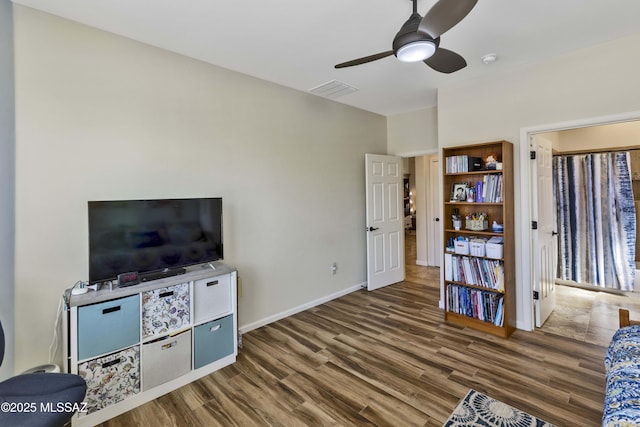 60333 E Ankole Dr, Oracle, AZ 85623 - living room with ceiling fan and wood finished floors