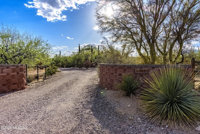 3825 N Silver Dr, Tucson, AZ 85749 - view of dirt / gravel road