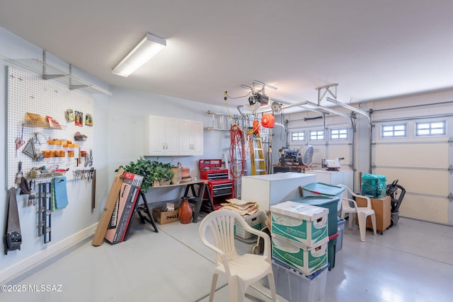 2740 E Ponce Ct, Green Valley, AZ 85614 - garage featuring a garage door opener