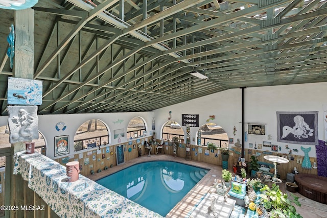 view of swimming pool