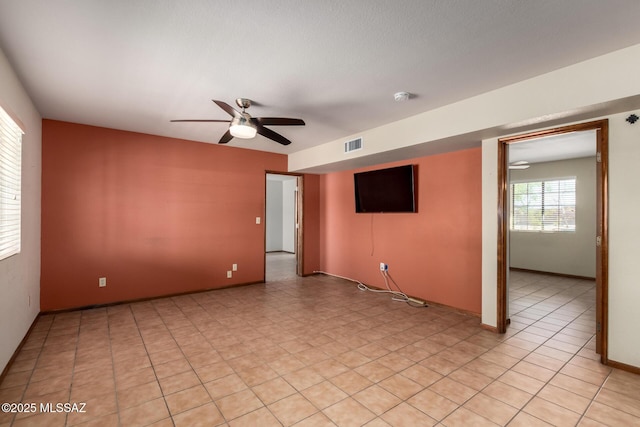 895 W Roller Coaster Rd, Tucson, AZ 85704 - unfurnished room with ceiling fan and a smoke detector