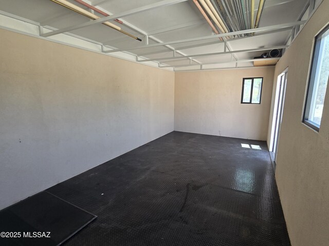 895 W Roller Coaster Rd, Tucson, AZ 85704 - view of garage