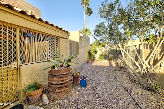 810 E Placita Leslie, Tucson, AZ 85718 - view of yard featuring a fenced backyard