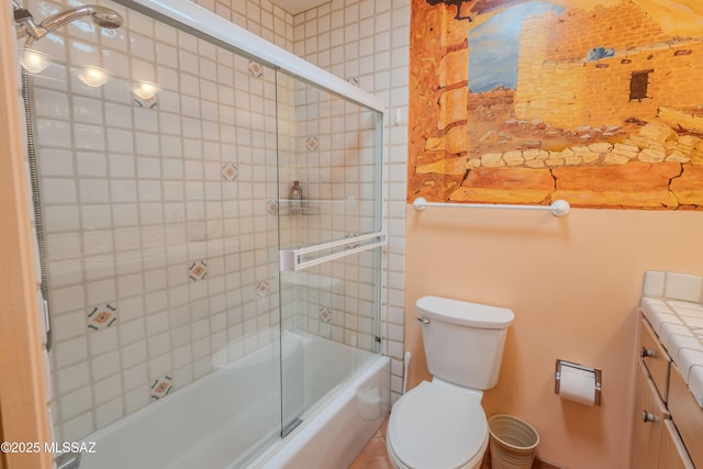 149 E Los Arcos, Green Valley, AZ 85614 - full bath with vanity, toilet, and bath / shower combo with glass door