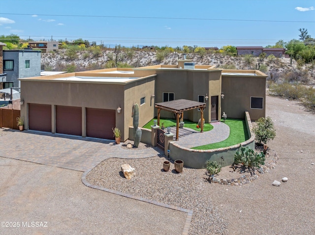 4544 N Camino Real, Tucson, AZ 85718 - adobe home with stucco siding and driveway