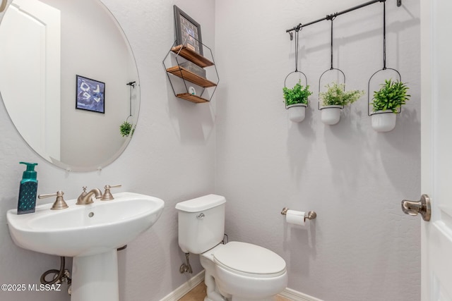 1933 E Lafayette Ave, Gilbert, AZ 85298 - bathroom with toilet and baseboards