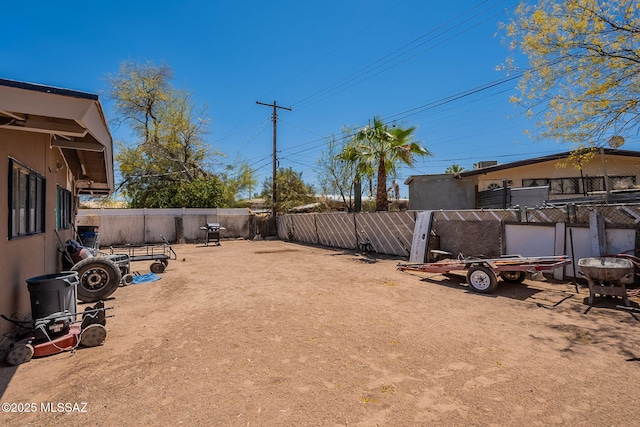 2220 E 35th St, Tucson, AZ 85713 - view of fenced backyard